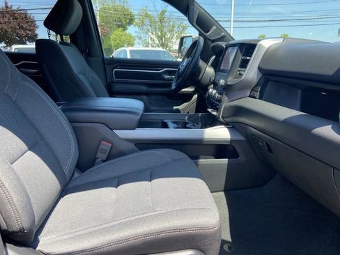 Used 2023 RAM 1500 Big Horn AWD/4WD image 29