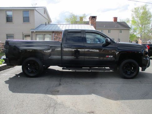 Used 2016 Chevrolet Silverado 1500 LT w/ Midnight Edition AWD/4WD image 6