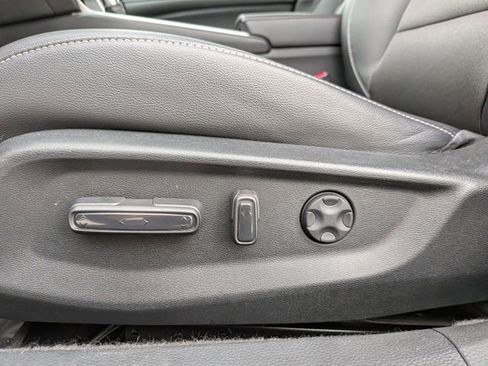 Used 2022 Honda Accord Sport image 12