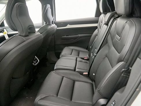 New 2026 Volvo EX90 Ultra AWD/4WD image 21