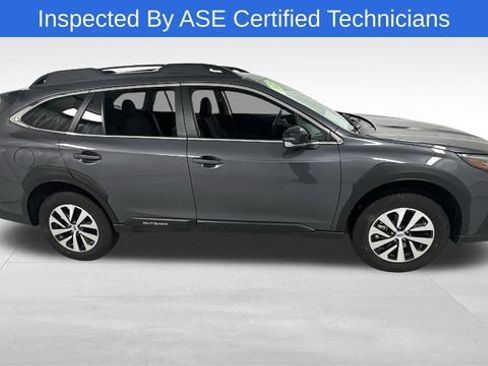 Certified 2025 Subaru Outback Premium image 2