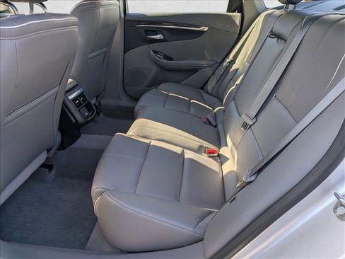 Used 2015 Chevrolet Impala LTZ FWD image 19