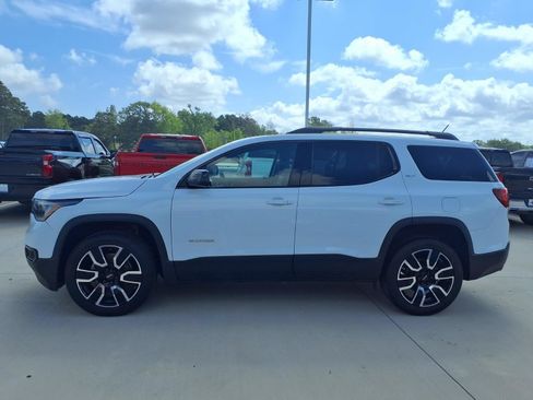 Used 2019 GMC Acadia SLT w/ Black Edition FWD image 8