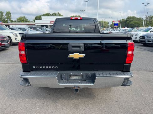 Used 2018 Chevrolet Silverado 1500 LS w/ Trailering Package AWD/4WD image 4