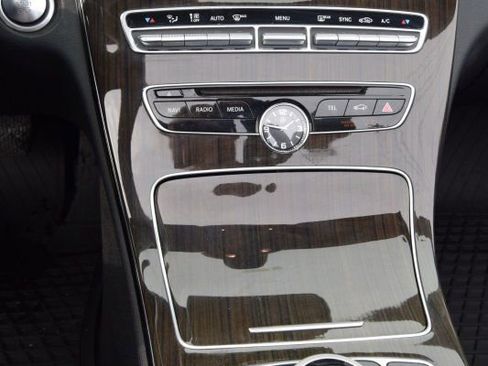 Used 2018 Mercedes-Benz C 300 4MATIC Cabriolet image 29