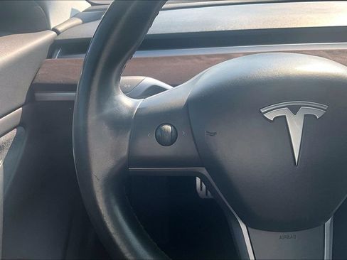 Used 2018 Tesla Model 3 Long Range AWD/4WD image 17