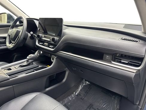 Used 2024 Toyota Grand Highlander AWD image 56