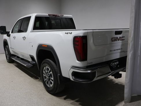 Used 2024 GMC Sierra 2500 SLT w/ SLT Convenience Package AWD/4WD image 6