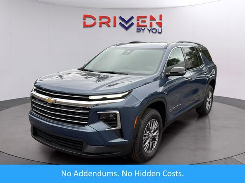 New 2026 Chevrolet Traverse LT FWD image 1