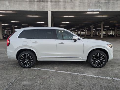 New 2026 Volvo XC90 B6 Ultra w/ Protection Package AWD/4WD image 18
