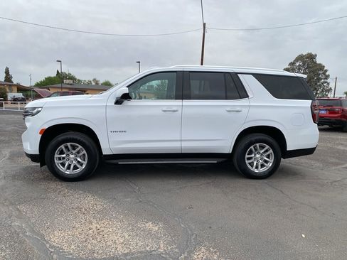 Used 2024 Chevrolet Tahoe LT RWD image 3