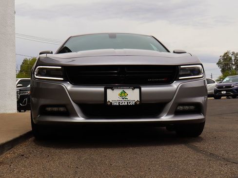 Used 2018 Dodge Charger SXT Plus w/ Driver Confidence Group RWD image 17