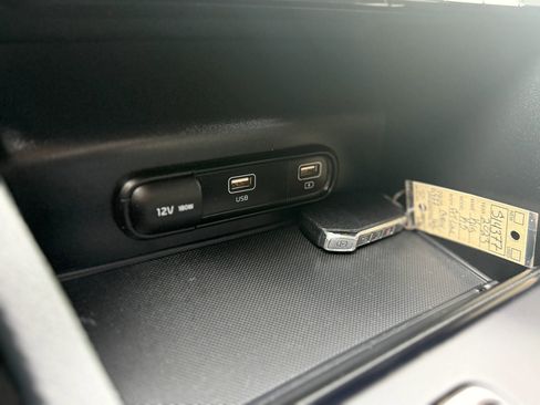 Used 2023 Kia K5 GT-Line image 25