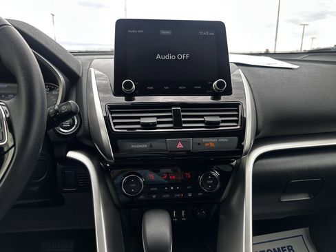 Used 2025 Mitsubishi Eclipse Cross SE AWD/4WD image 16