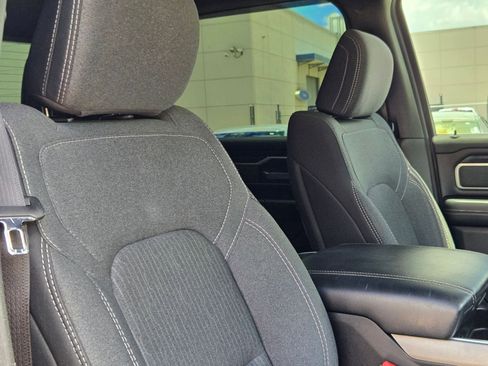 Used 2019 RAM 1500 Big Horn AWD/4WD image 30