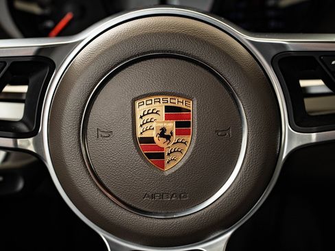 Used 2022 Porsche 718 Cayman S image 29