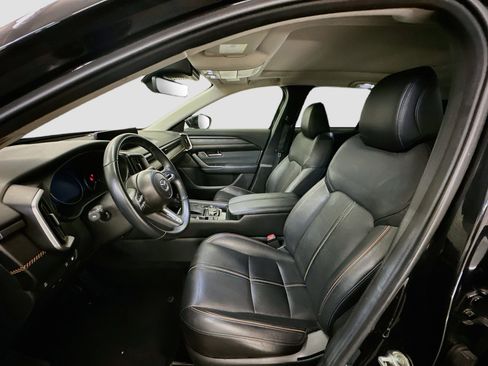 Used 2025 MAZDA CX-50 AWD 2.5 Hybrid w/ Premium Pkg image 13