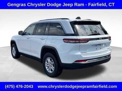 Certified 2023 Jeep Grand Cherokee Laredo w/ Luxury Tech Group I AWD/4WD image 5