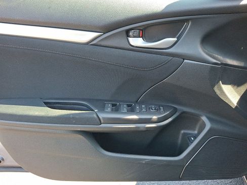 Used 2021 Honda Civic EX image 12