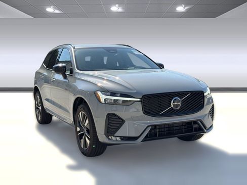 New 2026 Volvo XC60 B5 Plus w/ Climate Package AWD/4WD image 7