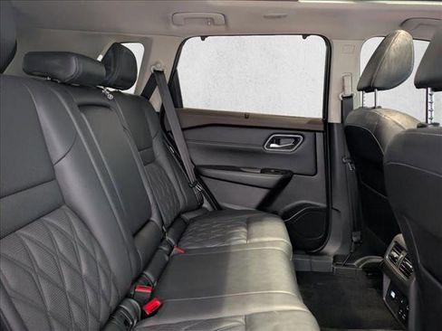 Used 2021 Nissan Rogue Platinum image 20