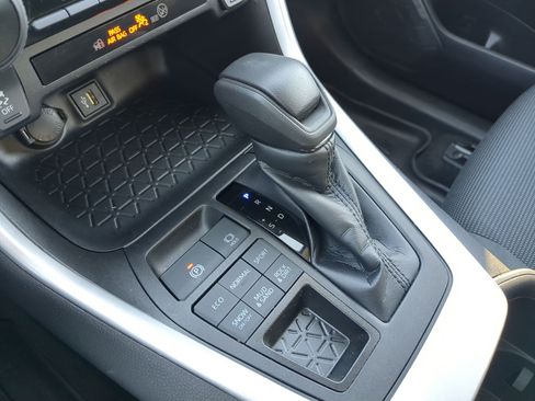 Used 2023 Toyota RAV4 LE image 24