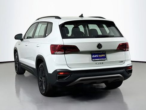 Certified 2022 Volkswagen Taos S AWD/4WD image 5