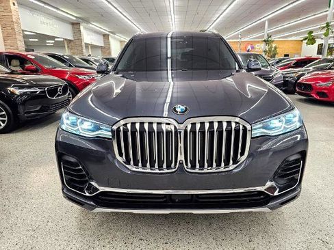 Used 2019 BMW X7 xDrive50i w/ Premium Package image 2