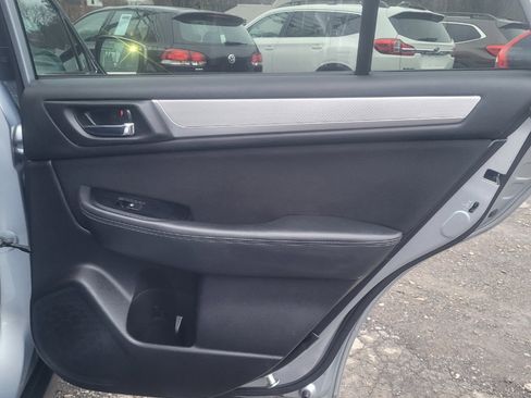 Used 2016 Subaru Outback 2.5i Premium image 27