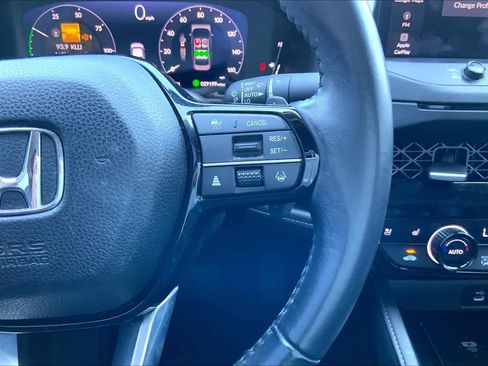 Used 2024 Honda Accord Touring image 24