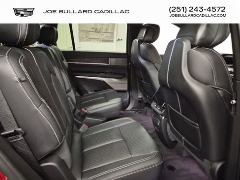 New 2026 Cadillac Vistiq Sport image 20