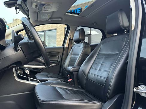 Used 2020 Ford EcoSport Titanium image 13