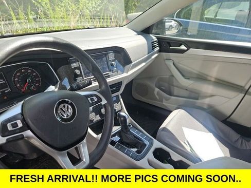 Used 2019 Volkswagen Jetta S w/ Driver Assistance Package image 4