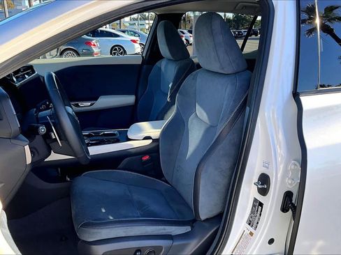 Used 2023 Lexus RZ 450e Premium image 7