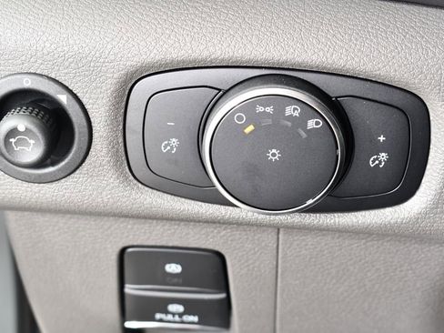 New 2026 Ford Transit 250 148 Medium Roof Extended AWD image 31