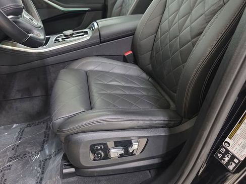 Used 2024 BMW X5 xDrive40i AWD/4WD image 29