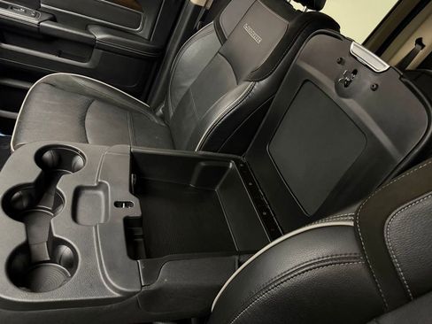 Used 2022 RAM 2500 Laramie w/ Protection Group image 28