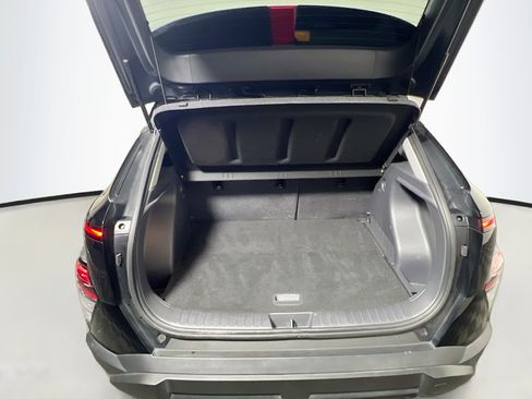 Used 2025 Hyundai Kona SEL FWD image 33