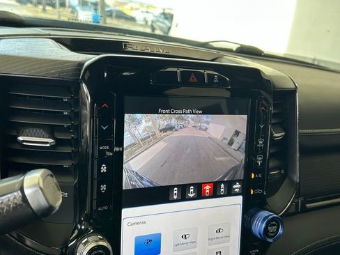 Used 2022 RAM 2500 Limited w/ Night Edition image 17