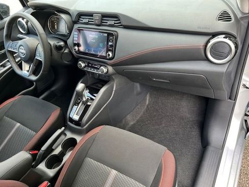 New 2025 Nissan Versa SR image 14