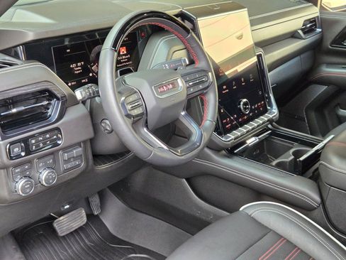 Used 2026 GMC Yukon AT4 Ultimate w/ LPO, Floor Liner Package AWD/4WD image 10