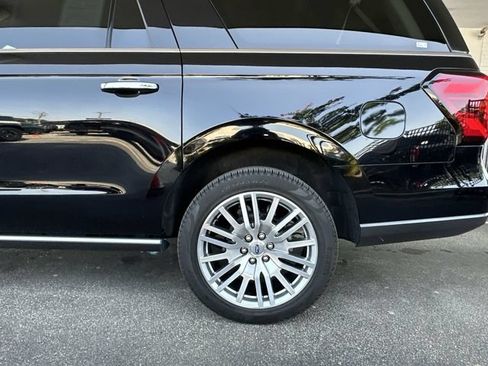 Certified 2024 Ford Expedition Max Limited AWD/4WD image 10