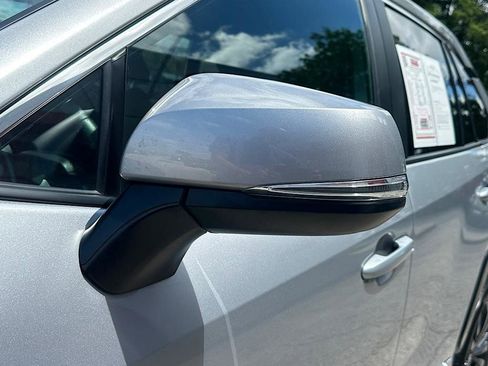 Certified 2025 Toyota RAV4 SE AWD/4WD image 9