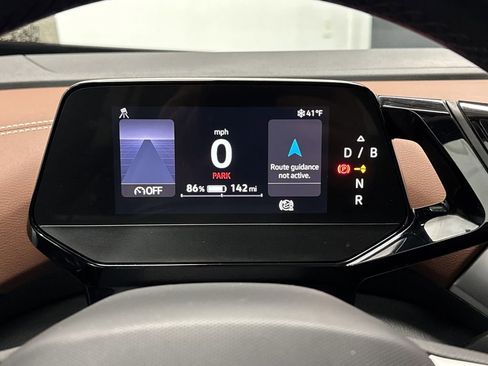 Used 2021 Volkswagen ID.4 Pro S w/ Gradient Package image 19