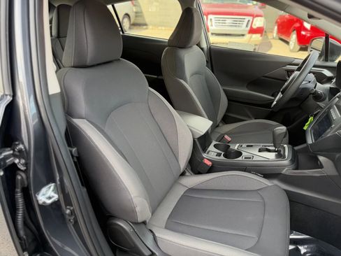 Used 2025 Subaru Impreza 2.0i AWD/4WD image 18