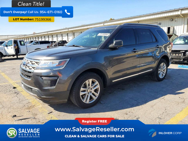 Used 2018 Ford Explorer XLT AWD/4WD image 1