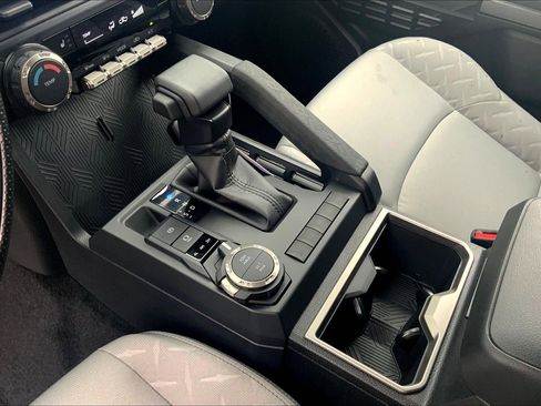 New 2025 Toyota Tacoma SR5 image 10