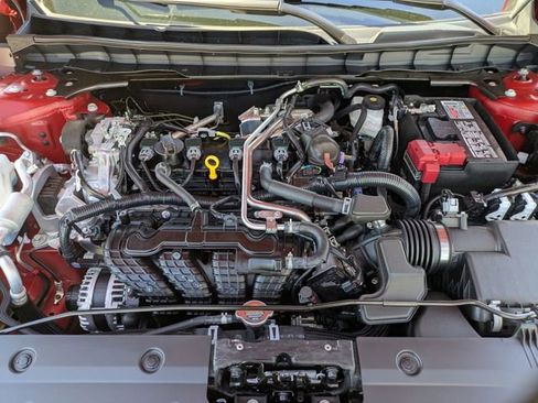 New 2026 Nissan Altima 2.5 SR image 12