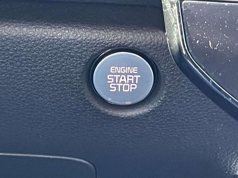 Used 2026 Kia Carnival SX Prestige image 30