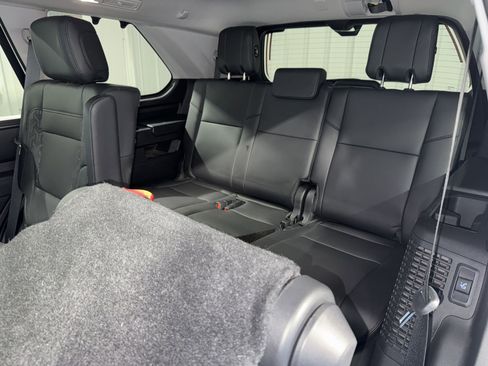 Used 2024 Toyota Sequoia Limited w/ Tow Technology Package AWD/4WD image 20